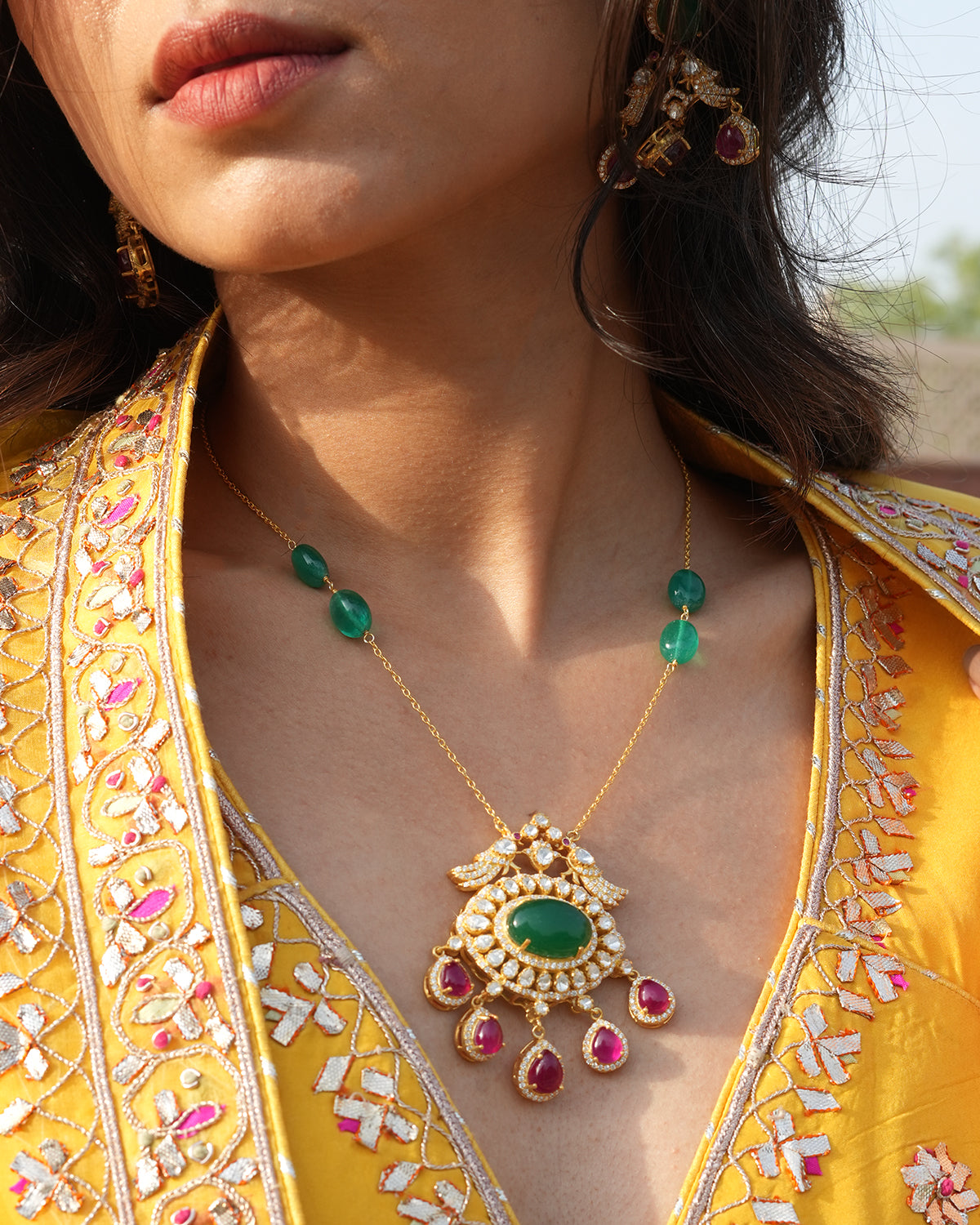 emerald polki silver pendant